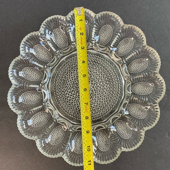 Vintage Indiana Glass 11" Deviled Egg Plate  Hobnail Pattern  Crystal / … - Picture 4 of 4